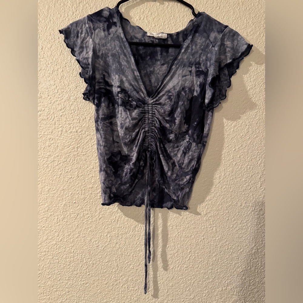 Stylish Ruched Crop Top in Blue and Gray
